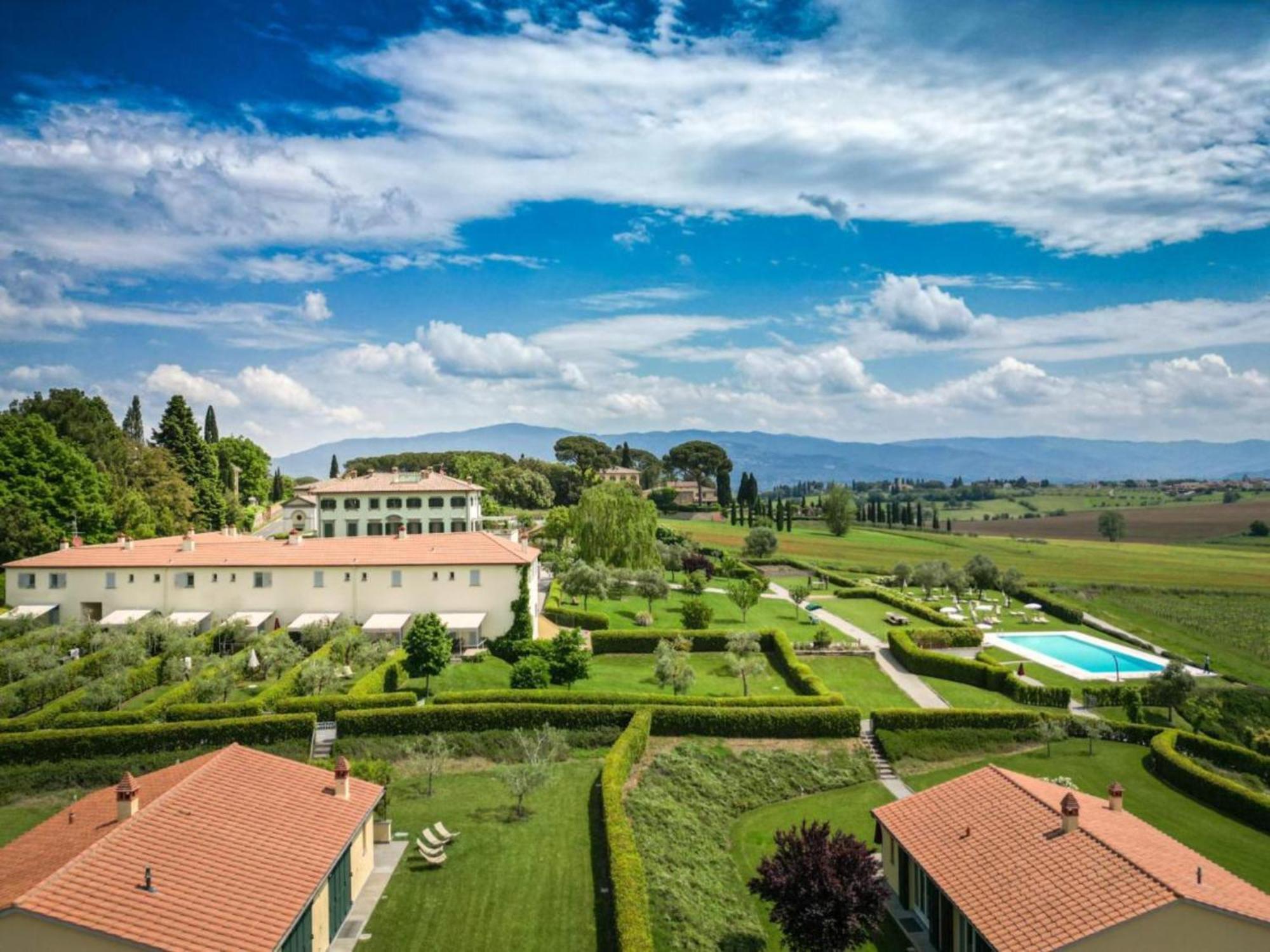Borgo Syrah Hotel Cortona Eksteriør billede