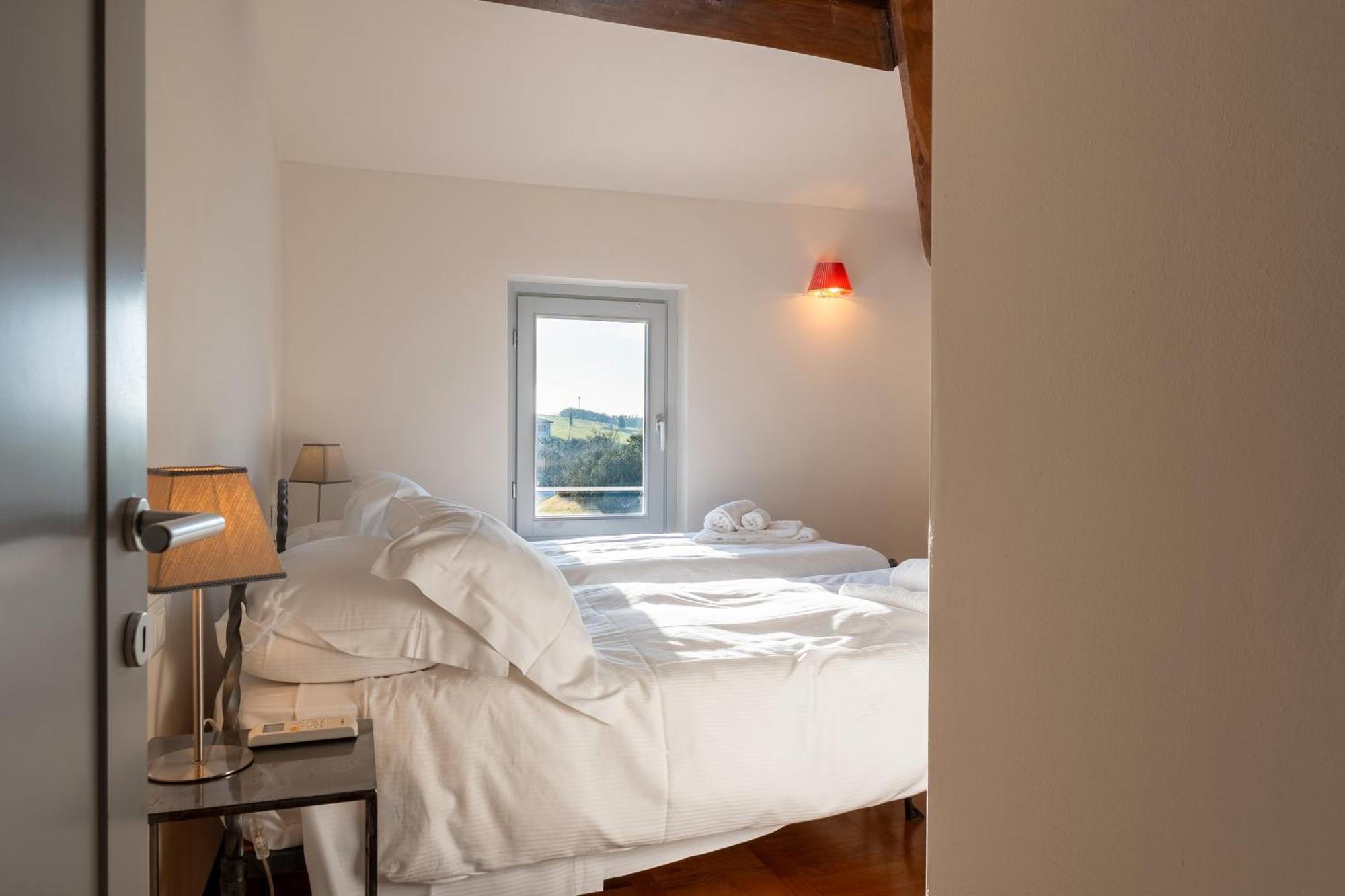 Borgo Syrah Hotel Cortona Eksteriør billede