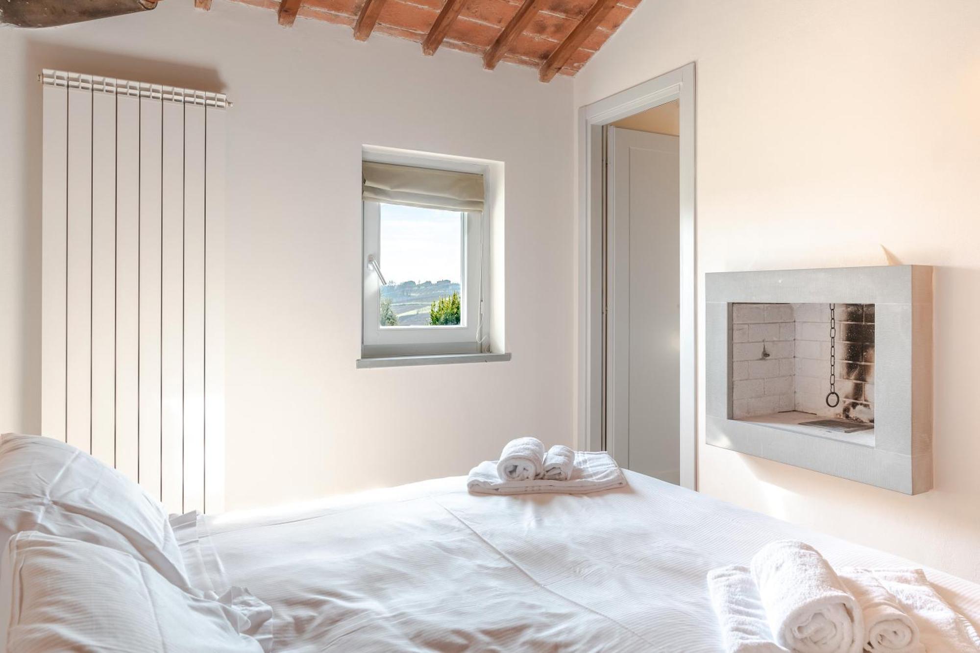 Borgo Syrah Hotel Cortona Eksteriør billede